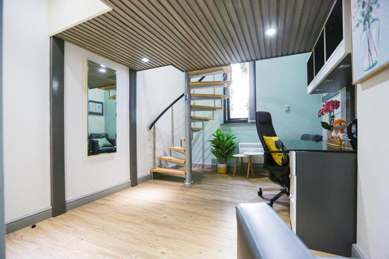 A103 Cosy City Loft Coventry Exterior photo
